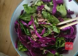 金枪鱼三明治及金枪鱼油醋汁沙拉的做法图解5