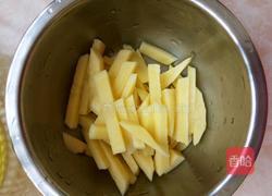 土豆茄子炖肉的做法图解3