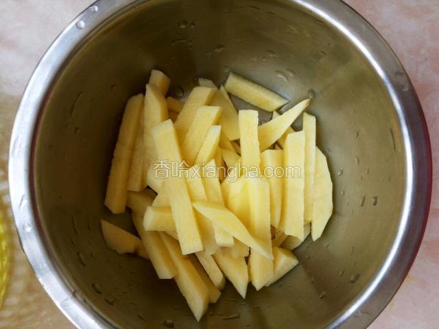 土豆切条