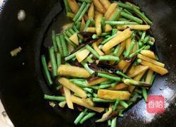 土豆茄子炖肉的做法图解12