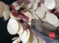茭白炒腊肠的做法图解5