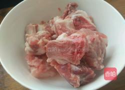 炖腔骨的做法图解1