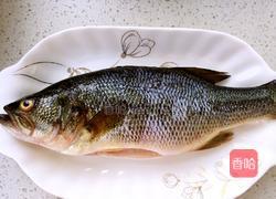 豆豉蒸鱼的做法图解1