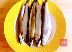 飘香多春鱼的做法图解1