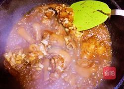 黄豆炖猪脚的做法图解12