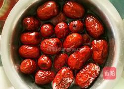 红枣糯米粉的做法图解1