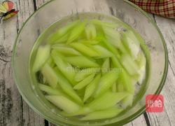 腰果炒西芹的做法图解3