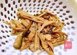 白辣椒炒肉的做法图解1