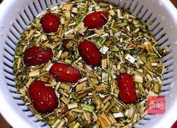 益母草鹌鹑蛋汤的做法图解1