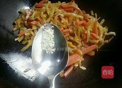 火腿肠炒榨菜的做法图解11