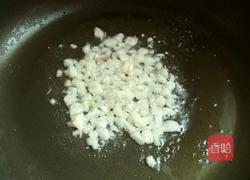 鸡蛋肉丁贝壳粉的做法图解7