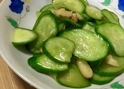 蒜炒青瓜片