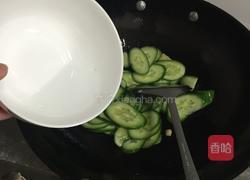 蒜炒青瓜片的做法图解4