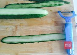 油泼黄瓜的做法图解2