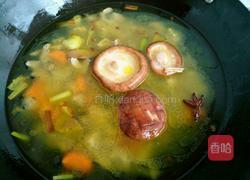 香菇炖牛肉的做法图解8