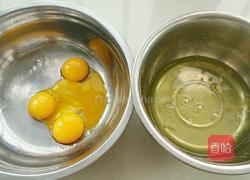 戚风奶油蛋糕卷的做法