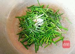 韭菜炒银鱼的做法图解8