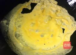 酸菜炒花饭的做法图解3