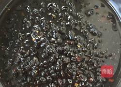 腌黑豆的做法图解1