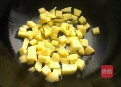 土豆炖海带的做法图解3