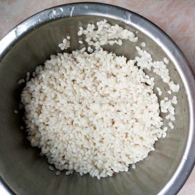 糯米我用凉水泡了一下午