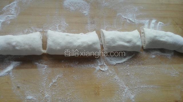 卷成卷切成均匀小段！