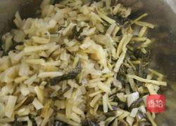 棒棒鱼烧腌菜的做法图解2