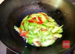 家常丝瓜炒肉的做法图解8
