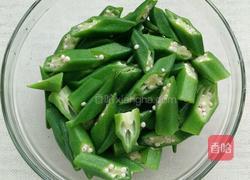 醋溜肉片黄秋葵的做法图解2