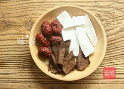 灵芝炖鸡的做法图解1