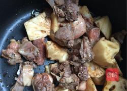 莲藕焖鸭的做法图解2