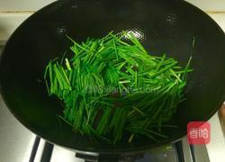 韭菜炒淡菜的做法图解4