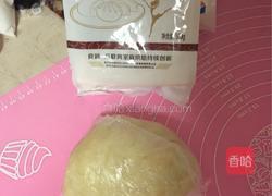 椰蓉酥皮月饼（非烤箱制作）的做法图解1