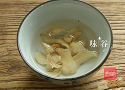 灵芝桂圆清鸡汤的做法图解3