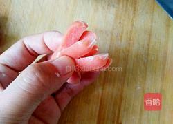 炸火腿肠的做法图解2