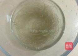 白菜粉丝汤的做法图解2