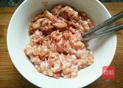 肉丸子面条的做法图解5