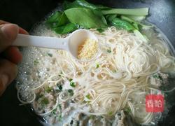肉丸子面条的做法图解10