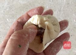 大葱香菇猪肉包的做法图解12