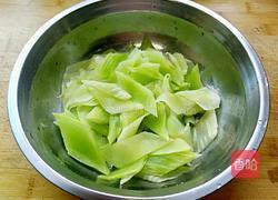 肉炒莴笋的做法图解2