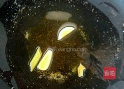 番茄炖鸡的做法图解4