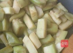 茄子辣椒西红柿的做法图解2