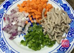 肉丝跑蛋的做法图解1