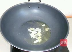 肉丸烩海鲜菇的做法图解4