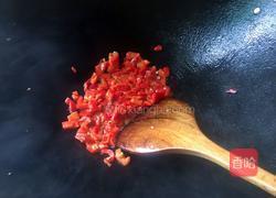 毛豆炒蛋的做法图解7