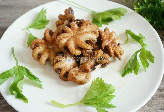 红烧墨鱼
