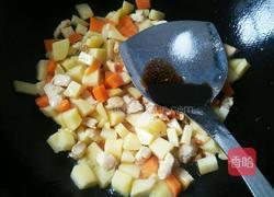土豆鸡肉焖饭的做法图解6