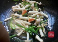 海鲜茹炒鸡腿肉的做法图解7