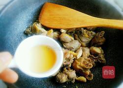 小鸡蘑菇炖粉条的做法图解7