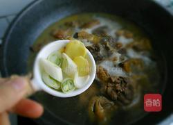 小鸡蘑菇炖粉条的做法图解10